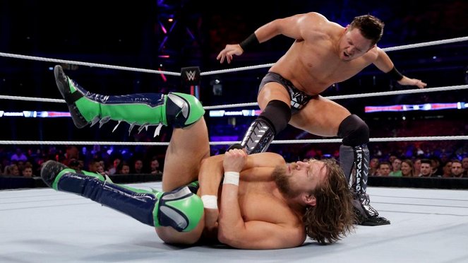 WWE Super Show-Down - Photos - Bryan Danielson, Mike "The Miz" Mizanin