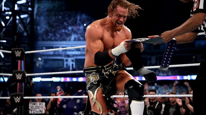WWE Super Show-Down - Photos