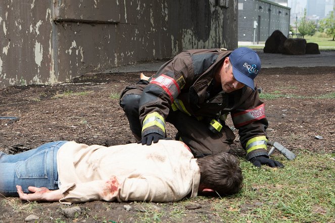 Chicago Fire - Thirty Percent Sleight of Hand - Photos