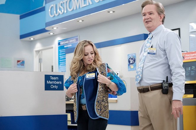 Superstore - Season 4 - Relations houleuses - Film - Kelly Stables, Mark McKinney