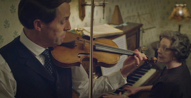 Egy nagyon angolos botrány - Episode 1 - Filmfotók - Hugh Grant, Patricia Hodge