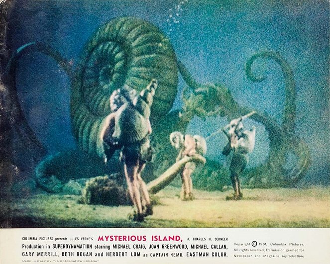 Mysterious Island - Cartões lobby