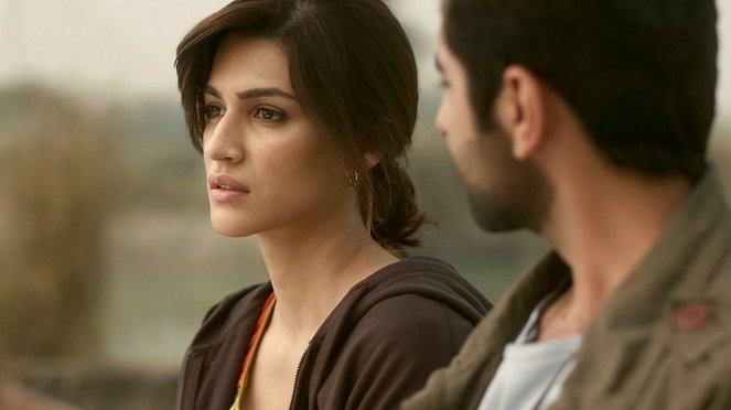 Bareilly Ki Barfi - Do filme - Kriti Sanon