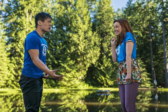The Librarians - And the Disenchanted Forest - Do filme - John Harlan Kim, Lindy Booth