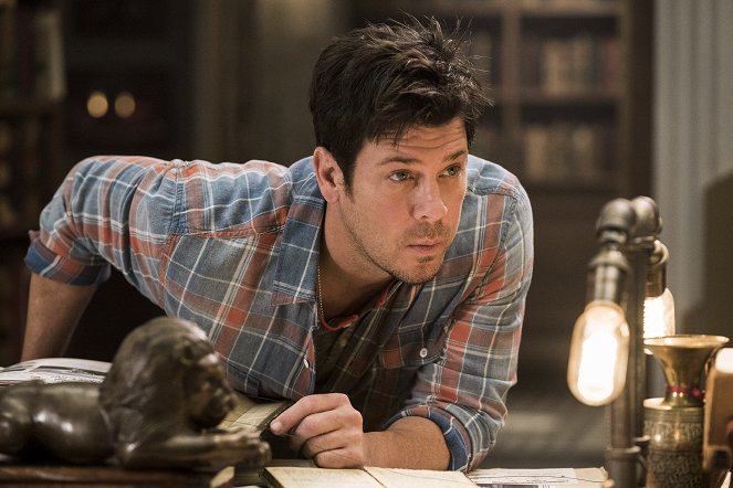 The Librarians - And a Town Called Feud - Van film - Christian Kane