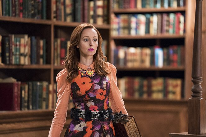 The Librarians - And Some Dude Named Jeff - Van film - Lindy Booth