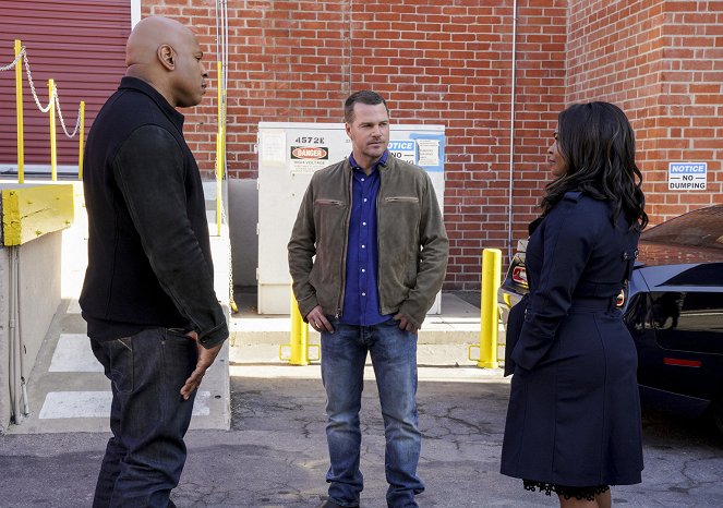 NCIS: Los Angeles - Where Everybody Knows Your Name - Photos - LL Cool J, Chris O'Donnell, Nia Long