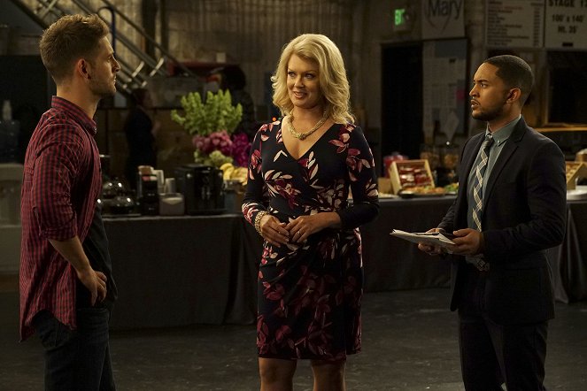 Baby Daddy - The Tuck Stops Here - Photos - Jean-Luc Bilodeau, Mary Hart, Tahj Mowry