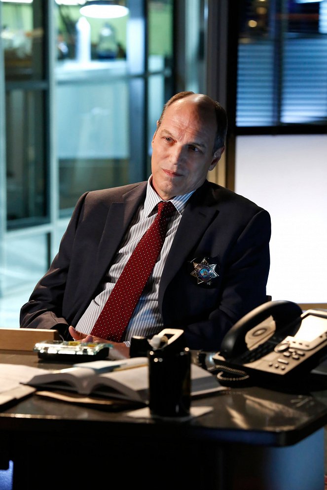 CSI: Crime Scene Investigation - Season 15 - Let's Make a Deal - Photos - Marc Vann
