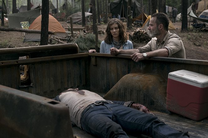 The Walking Dead - Warning Signs - Van film - Lauren Cohan, Andrew Lincoln