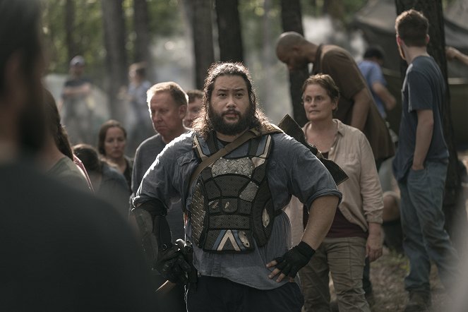 The Walking Dead - Warning Signs - Photos - Cooper Andrews