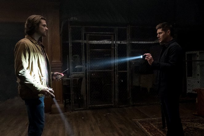 Supernatural - Season 13 - Photos - Jared Padalecki, Jensen Ackles