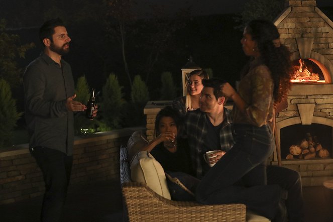 A Million Little Things - Season 1 - Friday Night Dinner - Z filmu - James Roday Rodriguez, Grace Park, Lizzy Greene, David Giuntoli
