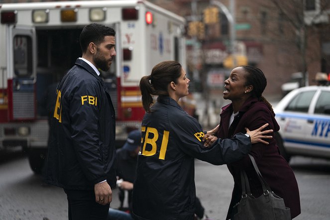 FBI: Special Crime Unit - Pilot - Photos - Zeeko Zaki, Missy Peregrym
