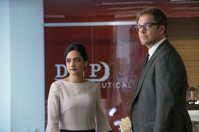 Bull - El diablo, el detalle - De la película - Archie Panjabi, Michael Weatherly