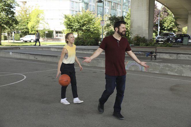 A Million Little Things - The Game of Your Life - Filmfotók - Allison Miller, James Roday Rodriguez