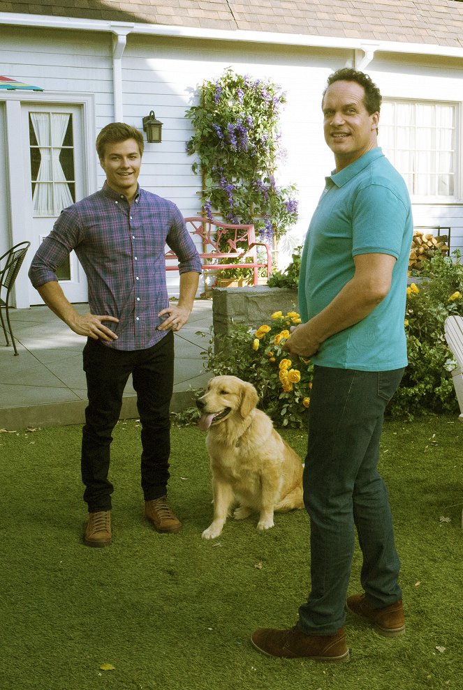 American Housewife - Enemies: An Otto Story - Do filme - Peyton Meyer, Diedrich Bader