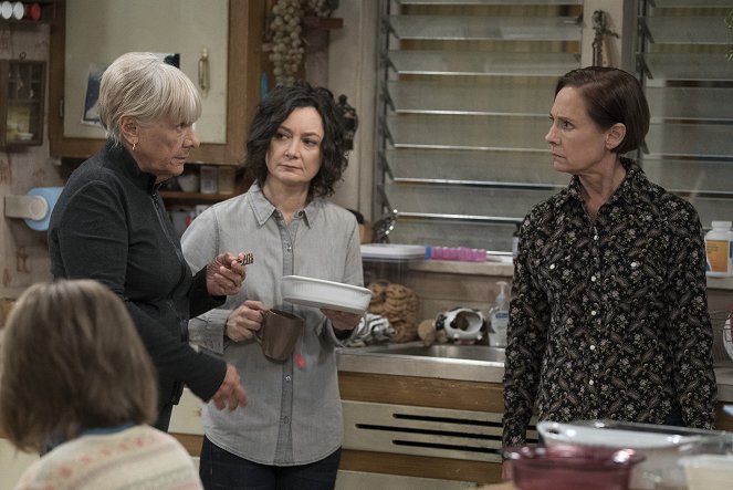 The Conners - Keep on Truckin' - Film - Estelle Parsons, Sara Gilbert, Laurie Metcalf