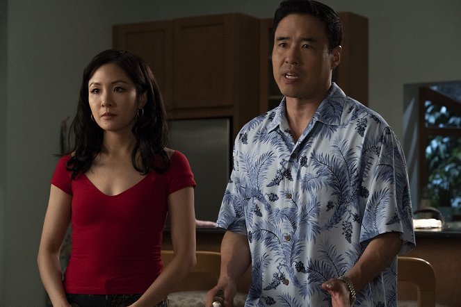 Fresh Off the Boat - Season 5 - Workin' the 'Ween - Photos - Constance Wu, Randall Park
