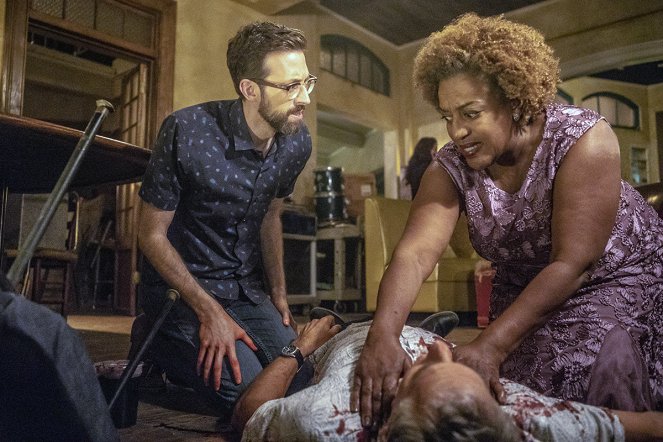 NCIS: New Orleans - Season 5 - See You Soon - Photos - Rob Kerkovich, CCH Pounder
