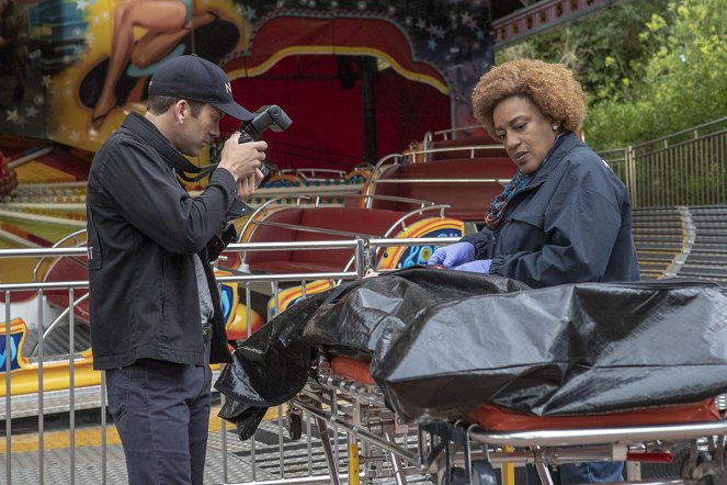 NCIS: New Orleans - Diplomatic Immunity - Film - Lucas Black, CCH Pounder