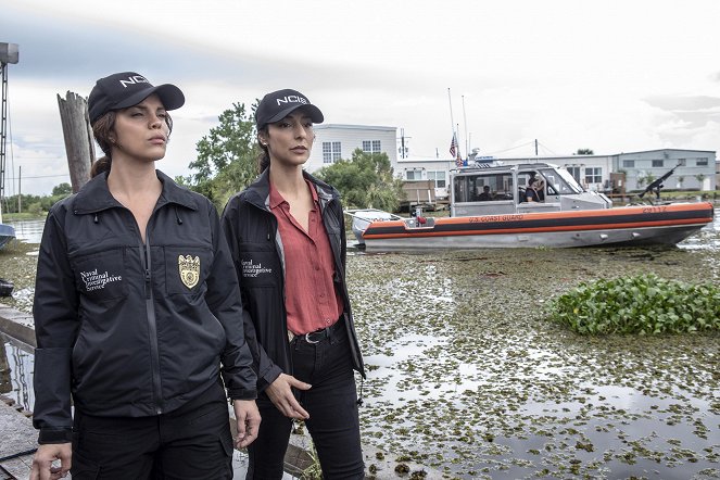 Navy CIS: New Orleans - Season 5 - Kleine Fische - Filmfotos - Vanessa Ferlito, Necar Zadegan