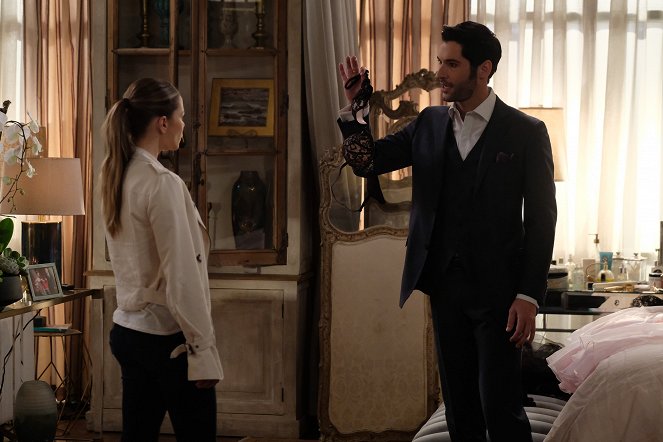 Lucifer - Anything Pierce Can Do I Can Do Better - Photos - Tom Ellis