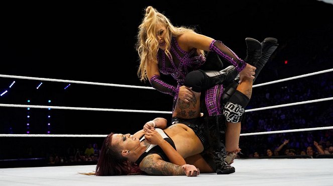 WWE Evolution - Photos - Dori Prange, Natalie Neidhart