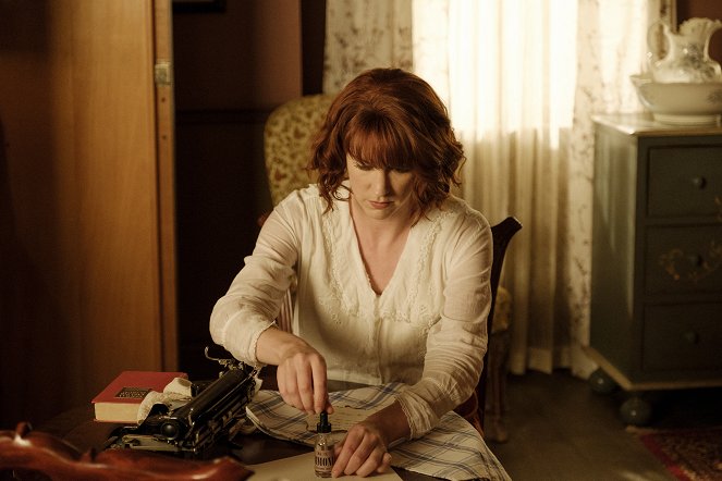 Frankie Drake Mysteries - Once Burnt Twice Spied - Photos - Lauren Lee Smith