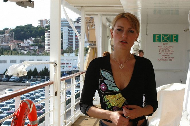 Mädchen über Bord - De filmes - Martina Hill