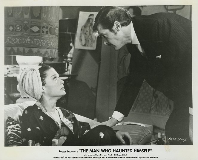 The Man Who Haunted Himself - Lobby karty - Olga Georges-Picot, Roger Moore
