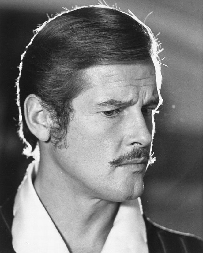 The Man Who Haunted Himself - Photos - Roger Moore