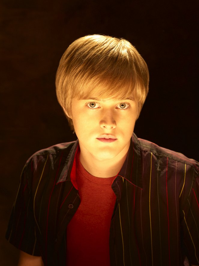 Return to Halloweentown - Promokuvat - Lucas Grabeel