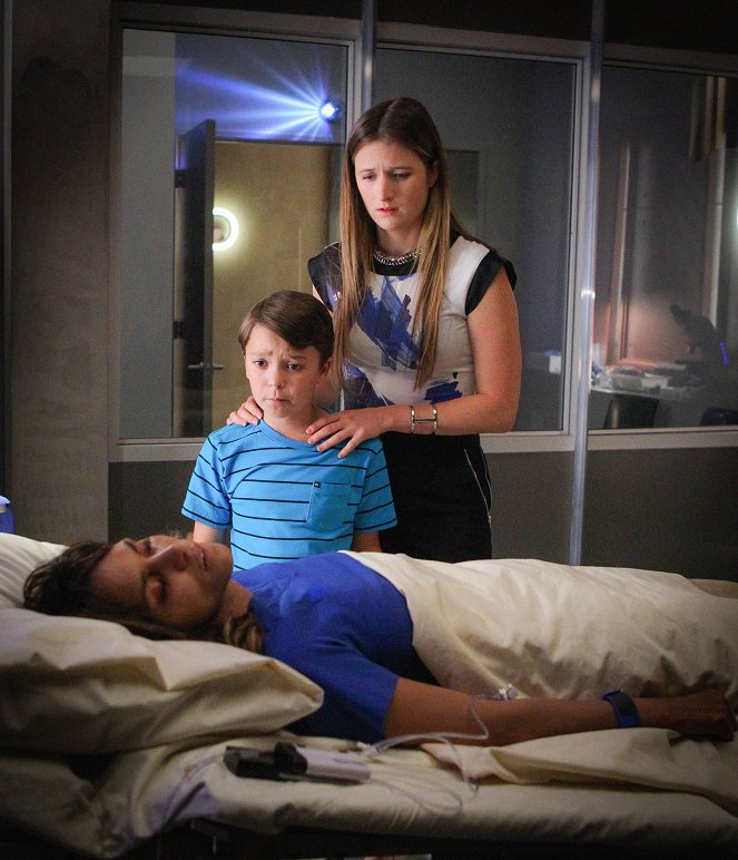 Extant - The Other Side - Photos