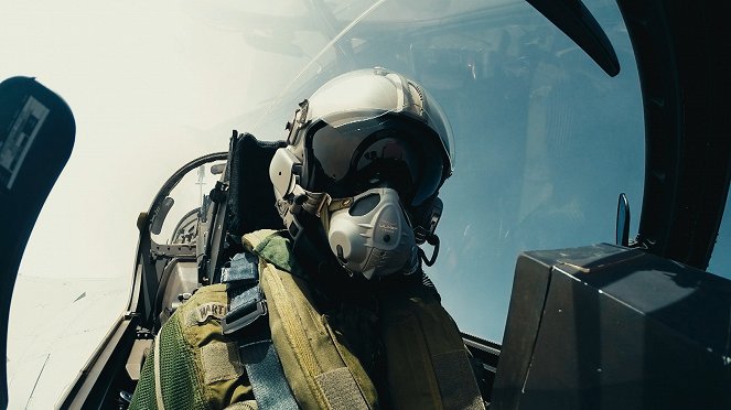 Rafale: Přísně tajný letoun - Z filmu