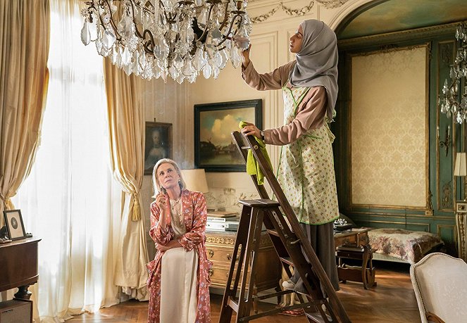 A Romanov-dinasztia - Ibolyaszín alkony - Filmfotók - Marthe Keller, Inès Melab