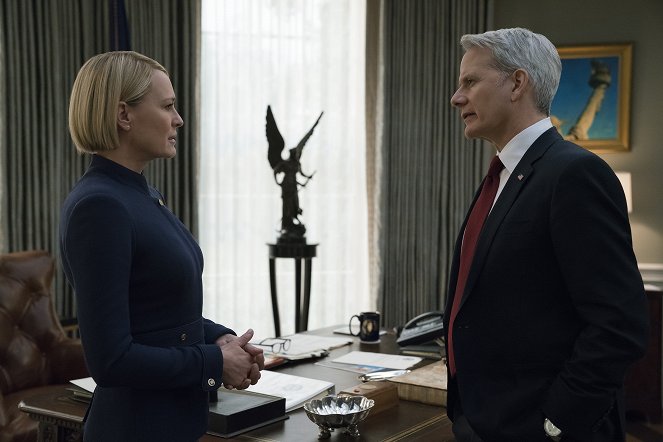 House of Cards - Season 6 - Chapter 66 - Photos - Robin Wright, Campbell Scott