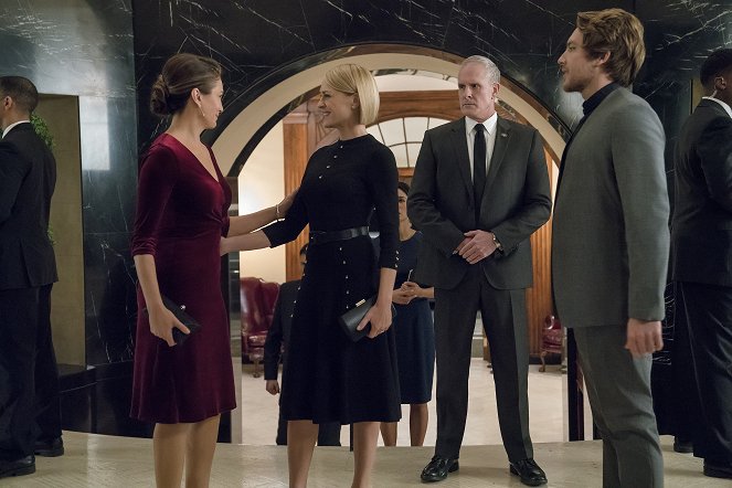 House of Cards - Chapter 67 - Photos - Robin Wright
