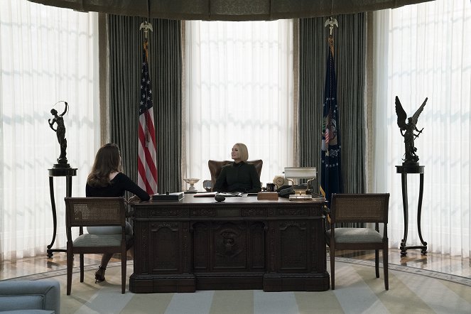 House of Cards - Chapter 70 - Photos - Robin Wright