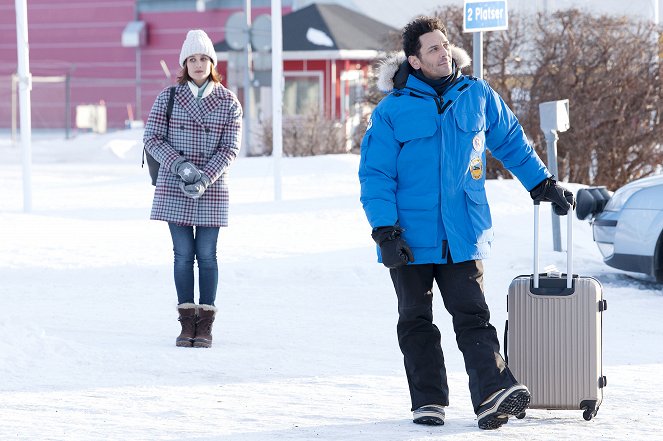 Láska v Laponsku - Z filmu - Julie De Bona, Tomer Sisley