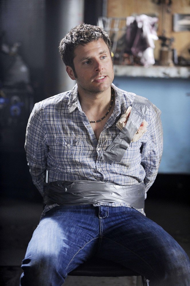 Psych - Shawn Takes a Shot in the Dark - Photos - James Roday Rodriguez