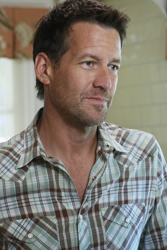 Desperate Housewives - Nice Is Different Than Good - Photos - James Denton