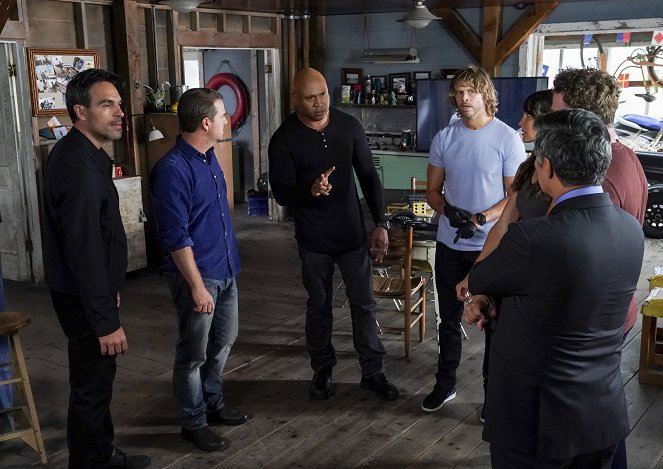 NCIS: Los Angeles - The Patton Project - Photos - T.J. Ramini, Chris O'Donnell, LL Cool J, Eric Christian Olsen
