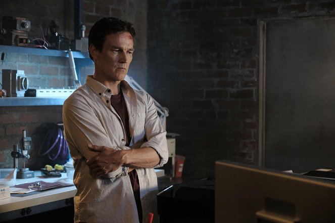 The Gifted - outMatched - Photos - Stephen Moyer