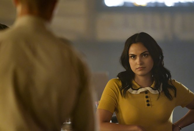 Riverdale - Chapter Thirty-Eight: As Above, So Below - Photos - Camila Mendes