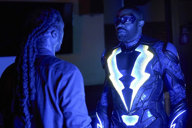 Black Lightning - The Book of Blood: Chapter One: Requiem - Van film - Cress Williams