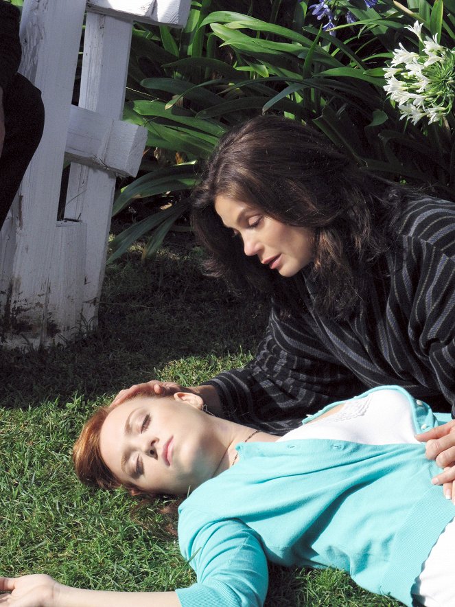 Desperate Housewives - Season 6 - Being Alive - Van film - Andrea Bowen, Teri Hatcher