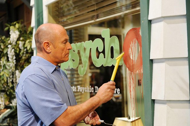 Psych - Season 4 - Mr. Yin Presents - Photos - Corbin Bernsen