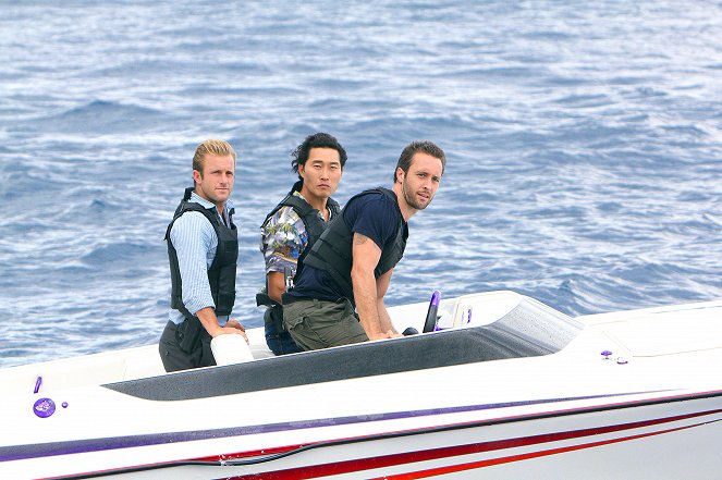 Hawaii Five-0 - Season 2 - A megtörhetetlen - Filmfotók - Scott Caan, Daniel Dae Kim, Alex O'Loughlin