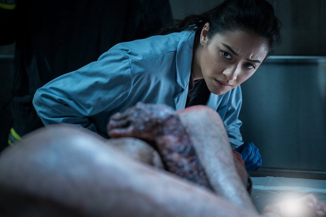 The Possession of Hannah Grace - Filmfotos - Shay Mitchell